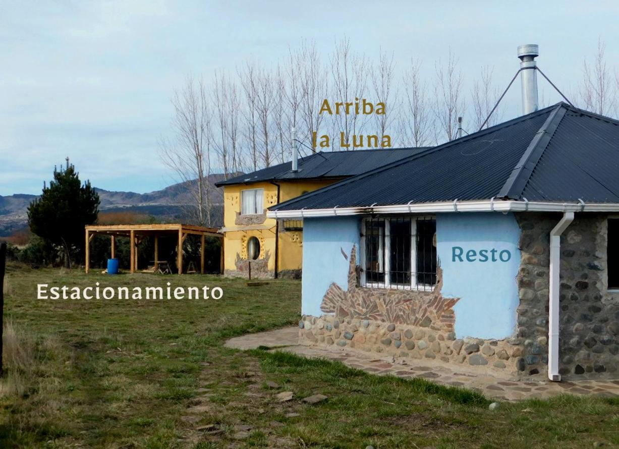 Arriba La Luna - Ecovilla Rural Trevelín Exterior photo